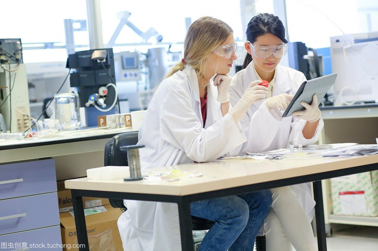 研究人員。有機(jī)實(shí)驗(yàn)室?；瘜W(xué)分析實(shí)驗(yàn)室。技術(shù)服務(wù)行業(yè)。tecnaliaresearch&innovationdonostiasansebastiangipuzkoabasquecountry,西班牙